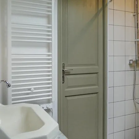 4 Bedroom Stunning In Holiday home Beussent