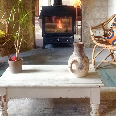 4 Bedroom Stunning In Holiday home *